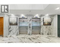 237 KING Street W UnitNo. 808 - 4