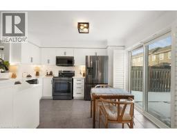 48 MANHATTAN Circle - 13