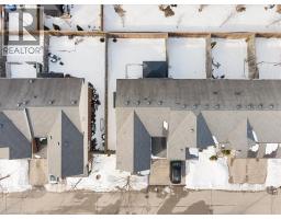 48 MANHATTAN Circle - 45