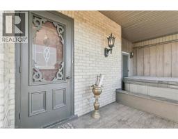 132 QUEEN Street W - 6