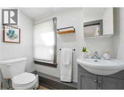 33 PARK HILL Road W - 13