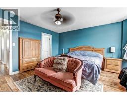 569 ALBERTA Avenue - 14