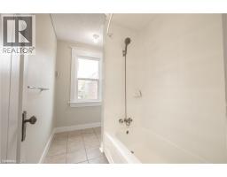 175 REGINA Street N - 13