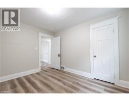 175 REGINA Street N - 20