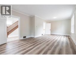 175 REGINA Street N - 23