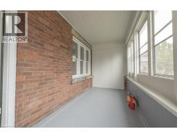 175 REGINA Street N - 26