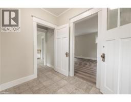 175 REGINA Street N - 28