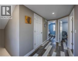 100 QUEEN Street E - 16