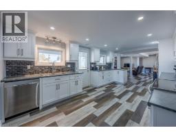 100 QUEEN Street E - 8