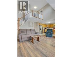 214 SNYDERS Road E UnitNo. 4 - 11