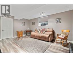 214 SNYDERS Road E UnitNo. 4 - 38