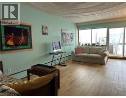 45 WESTMOUNT Road N UnitNo. 703 - 18