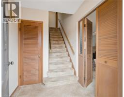 21 MEADOWLARK Road - 14