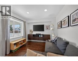 23 ERIE Avenue N - 6