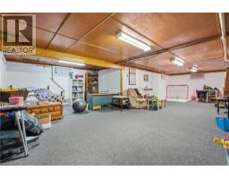 440 CHURCHILL Avenue - 29