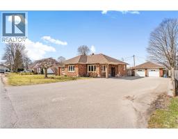 440 CHURCHILL Avenue - 4