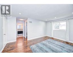 549 BURNETT Avenue - 24