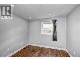 549 BURNETT Avenue - 35