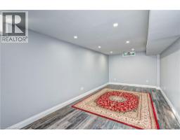 549 BURNETT Avenue - 39