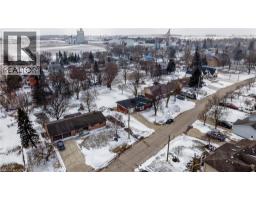 51 ADELAIDE Street - 37