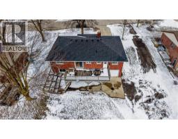 51 ADELAIDE Street - 44