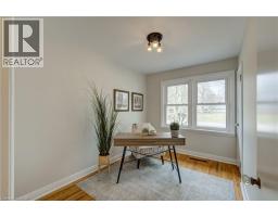 133 GLASTONBURY Crescent - 13