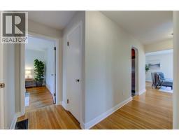 133 GLASTONBURY Crescent - 15