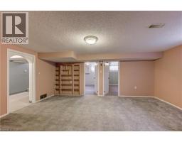 133 GLASTONBURY Crescent - 20