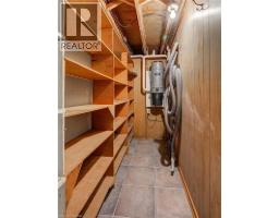 133 GLASTONBURY Crescent - 28