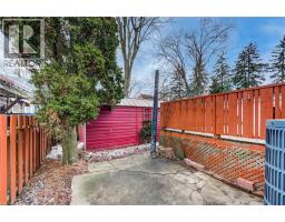 133 GLASTONBURY Crescent - 33