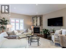 6 BLUENOSE Drive - 10