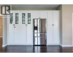 6 BLUENOSE Drive - 12