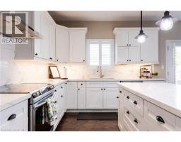 6 BLUENOSE Drive - 16