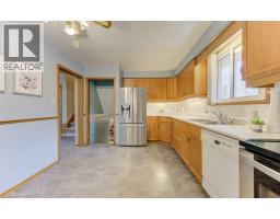 612 GREEN MEADOW Crescent - 14