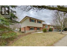 612 GREEN MEADOW Crescent - 2