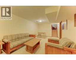 612 GREEN MEADOW Crescent - 29