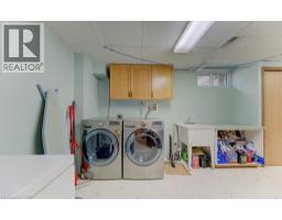 612 GREEN MEADOW Crescent - 32