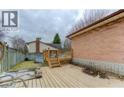 612 GREEN MEADOW Crescent - 36