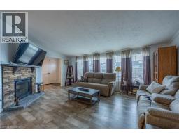 11 HICKORY HOLLOW - 11