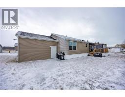 11 HICKORY HOLLOW - 3