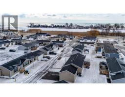 11 HICKORY HOLLOW - 7