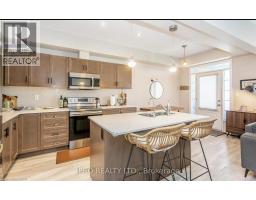 324 EQUESTRIAN Way UnitNo. 78 - 7