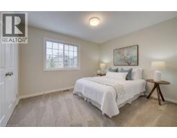 151 HIGHLAND Crescent - 10