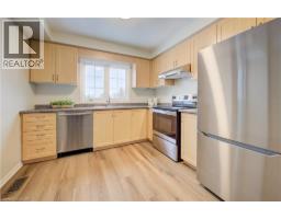 151 HIGHLAND Crescent - 7