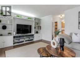 872 ELGIN Street N - 5