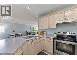 28 GEMMELL Court - 19