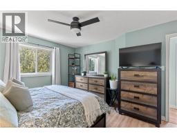 28 GEMMELL Court - 26