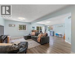 28 GEMMELL Court - 33