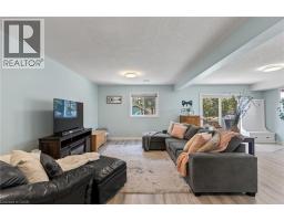 28 GEMMELL Court - 34