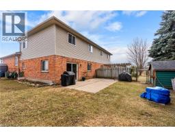 28 GEMMELL Court - 45